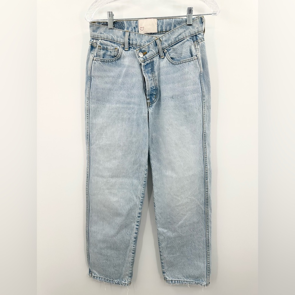 Revice Women's Light Wash Blue Straight Leg Asymmetrical Waist Size 28